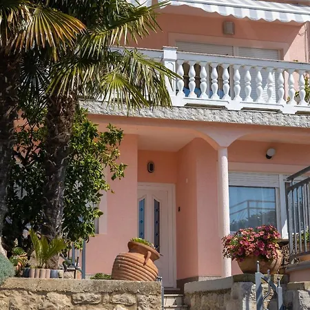 Apartman Hanka - Great Location & Parking Spot *