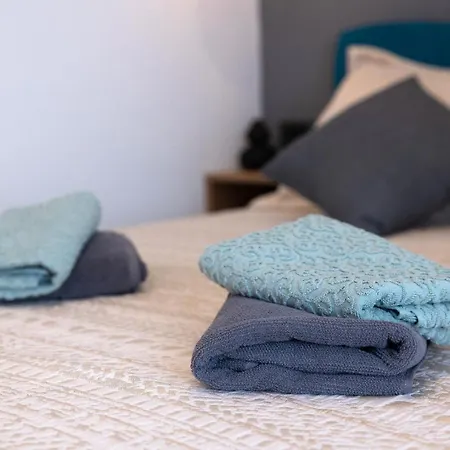 Hanka - Great Location & Parking Spot Apartman *